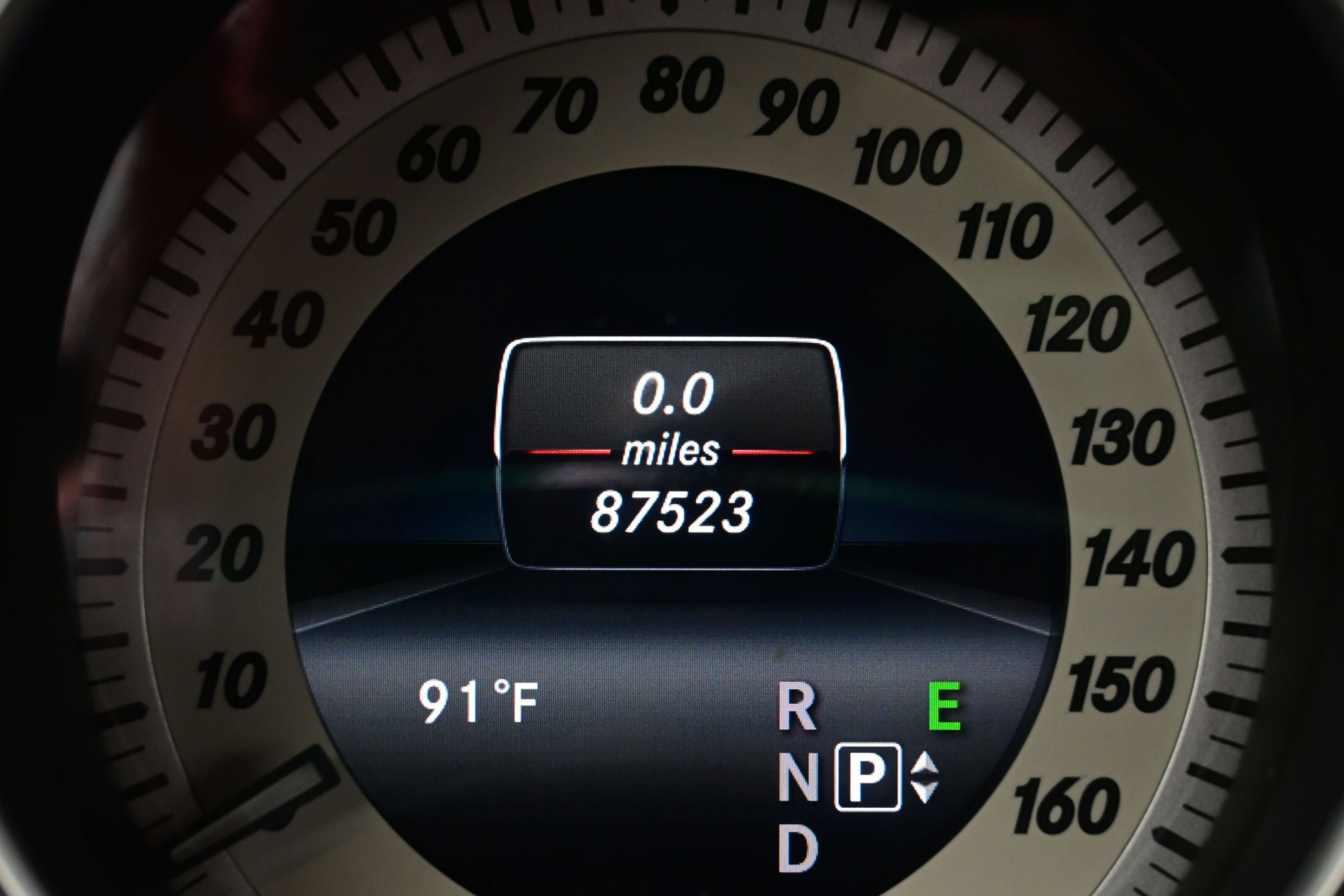 Used 2015 Mercedes-Benz E 350 4MATIC Sedan image 24