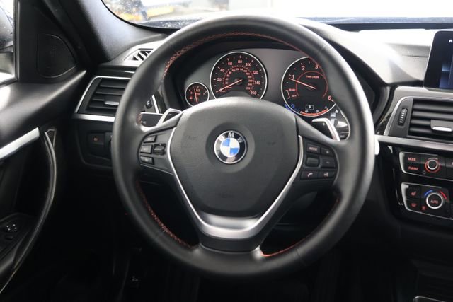 Used 2018 BMW 328d xDrive Wagon AWD/4WD image 10