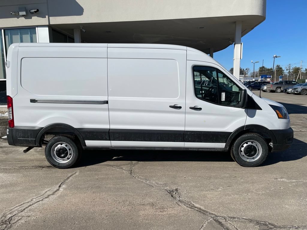 New 2026 Ford Transit 250 148 Medium Roof RWD image 3