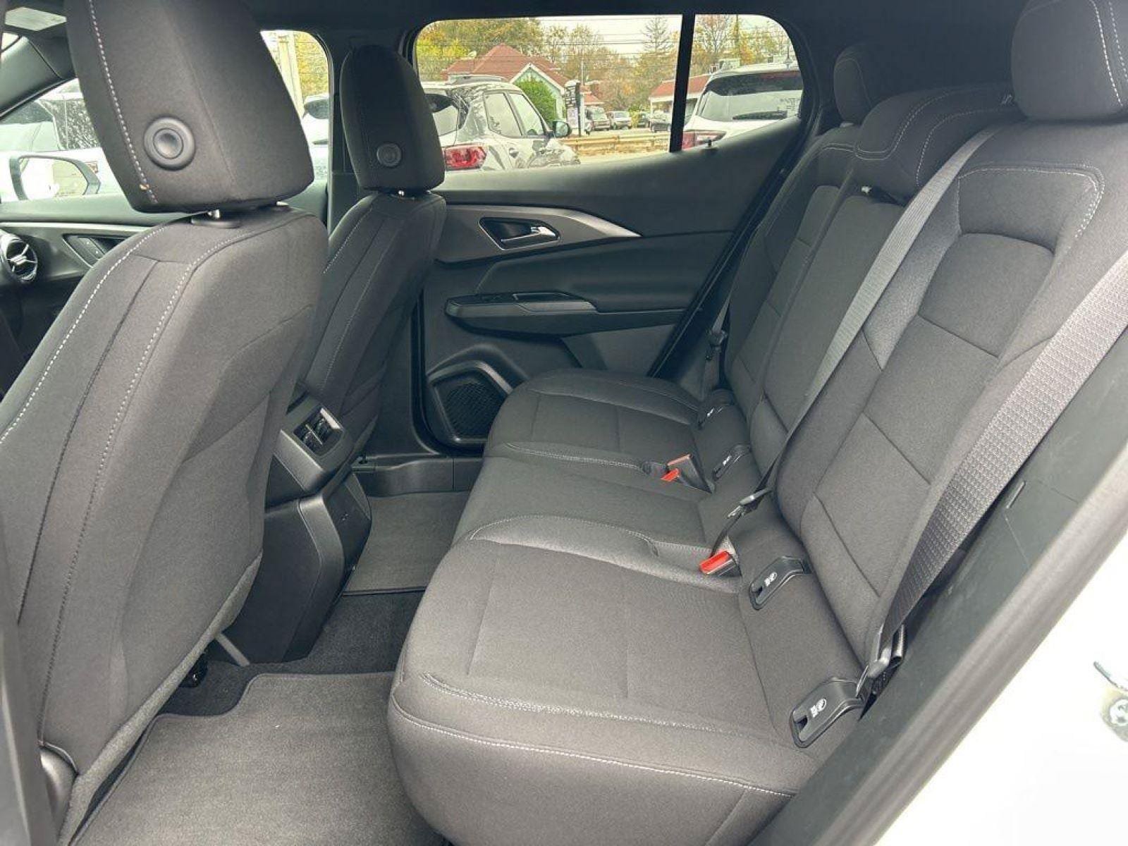 New 2026 Chevrolet Equinox EV LT FWD image 21