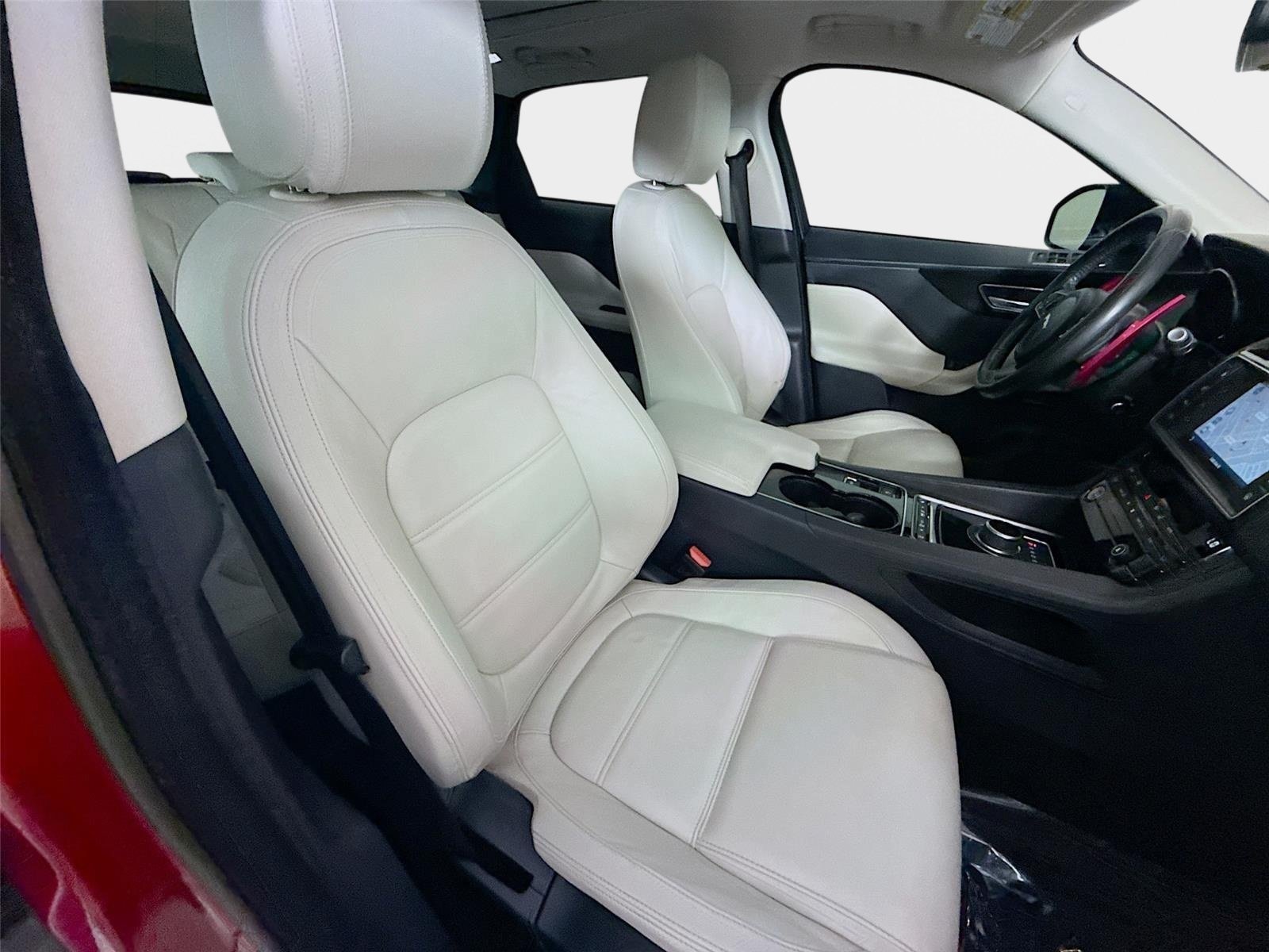 Used 2017 Jaguar F-PACE Prestige AWD/4WD image 31