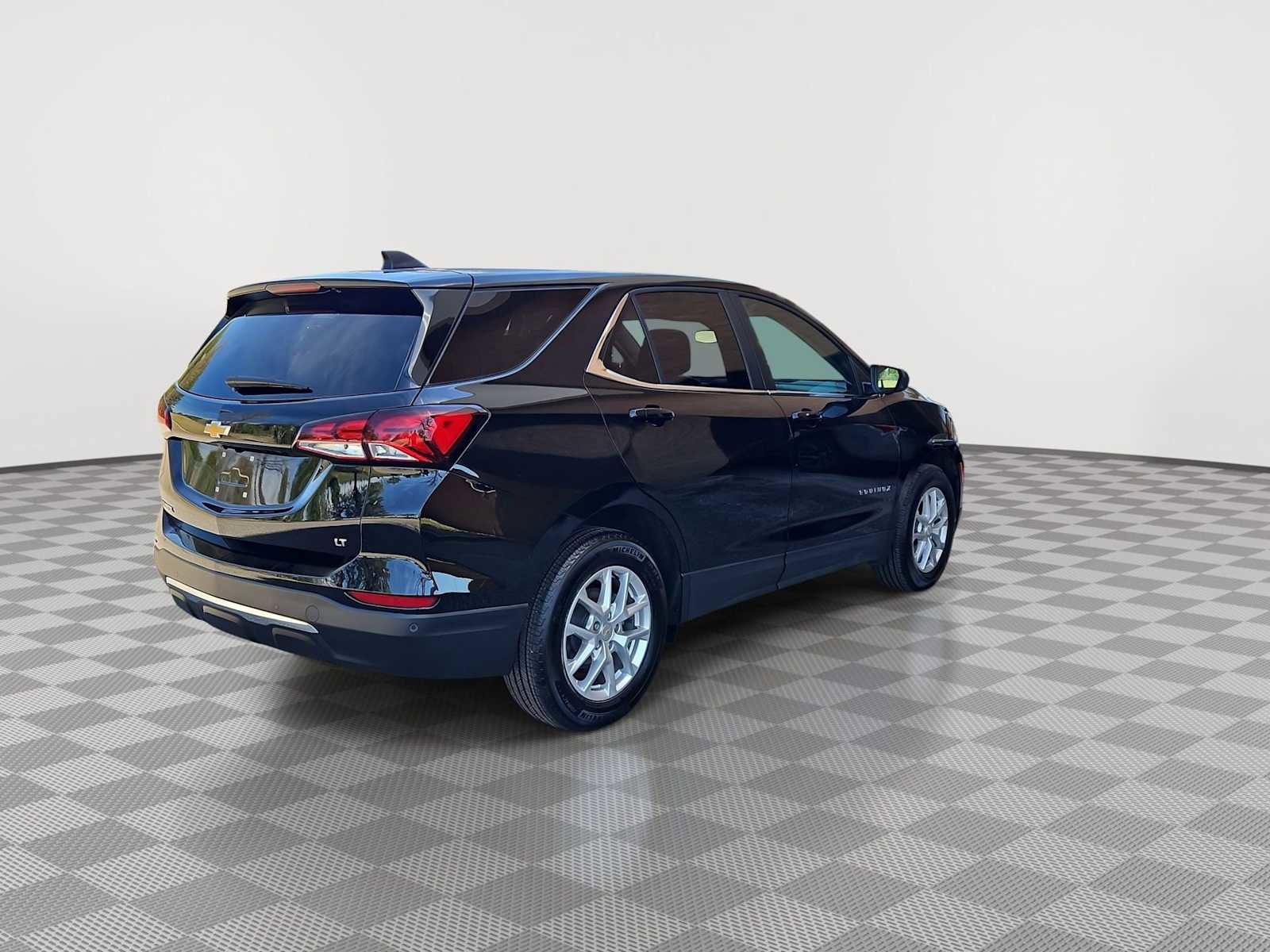 Certified 2024 Chevrolet Equinox LT image 8