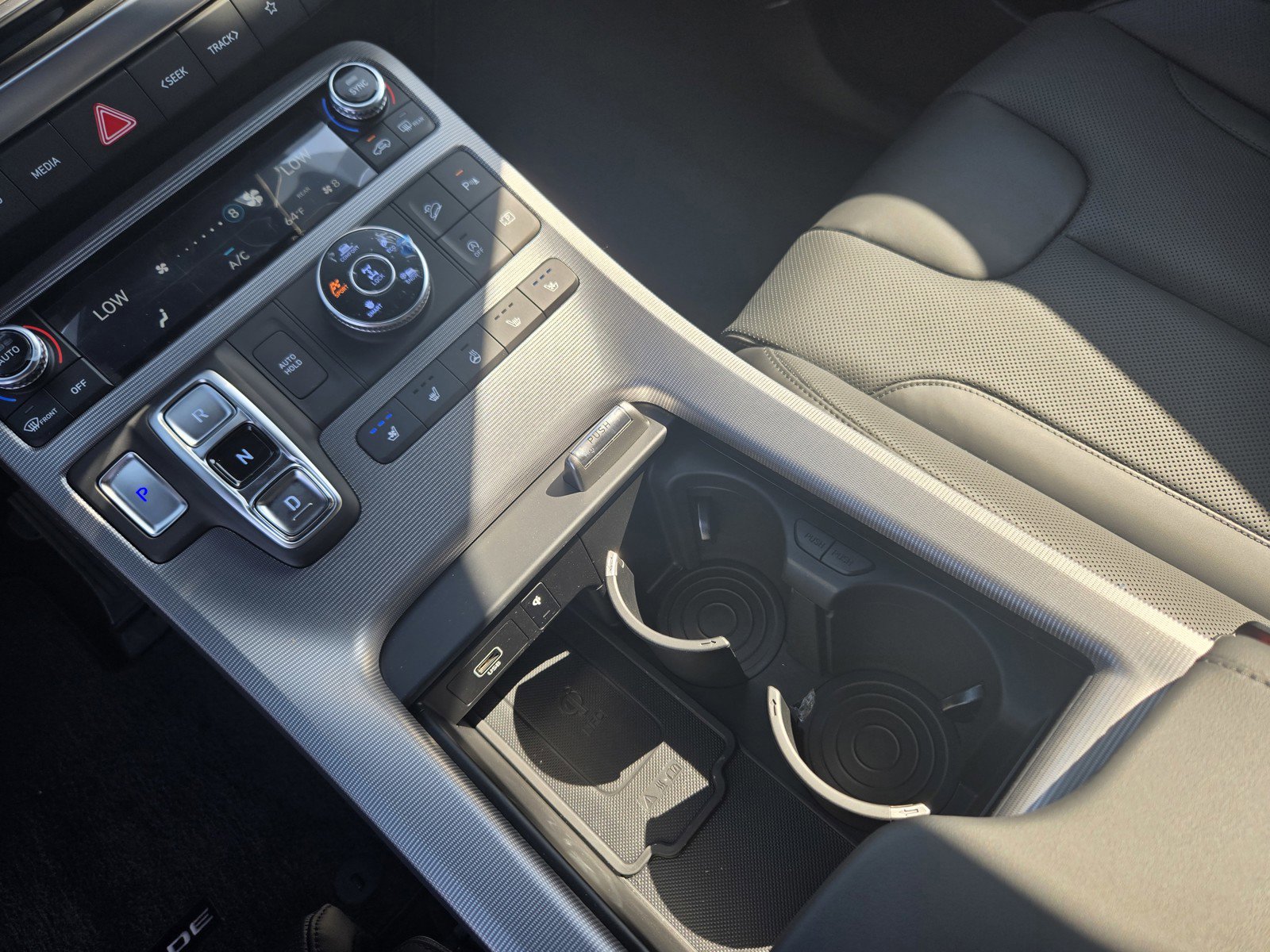 New 2025 Hyundai Palisade Calligraphy image 18