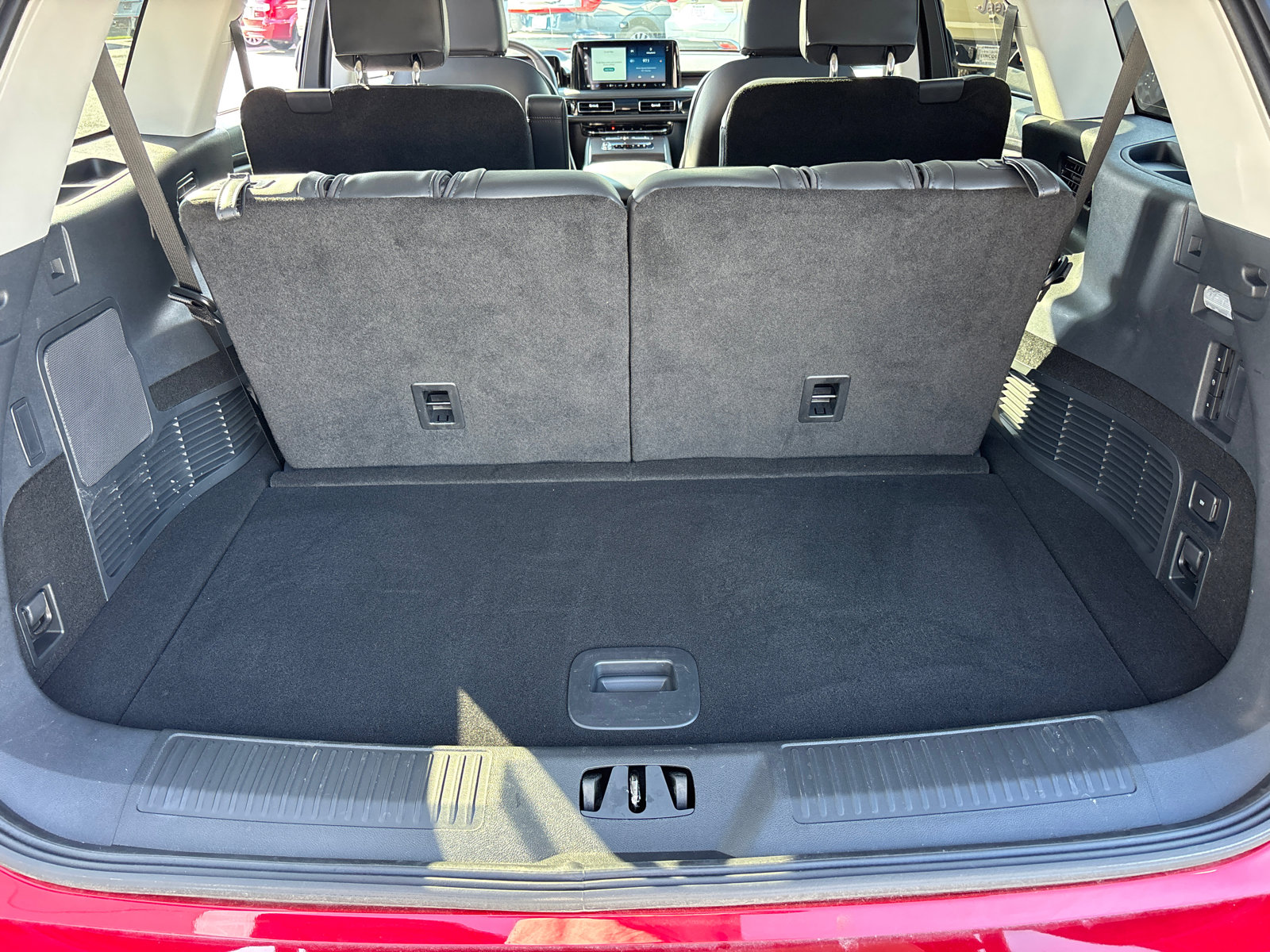 New 2025 Lincoln Aviator Reserve w/ Illumination Package image 9