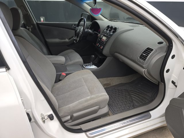 Used 2012 Nissan Altima 2.5 S w/ Convenience Pkg FWD image 30