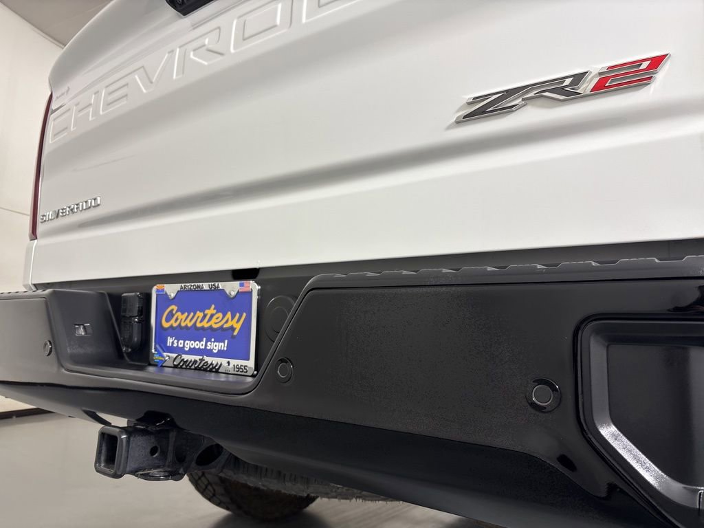 Used 2024 Chevrolet Silverado 1500 ZR2 w/ Technology Package image 18