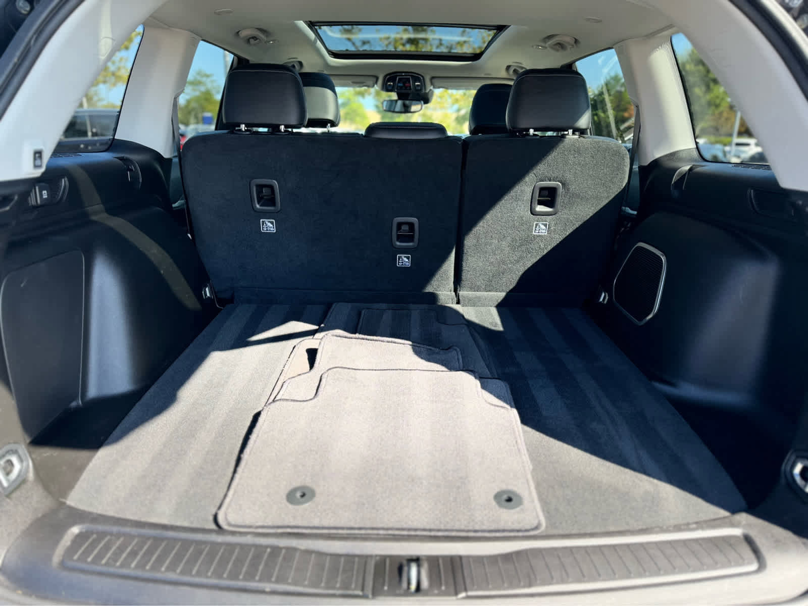 Used 2024 Jeep Grand Cherokee Limited 4xe image 15