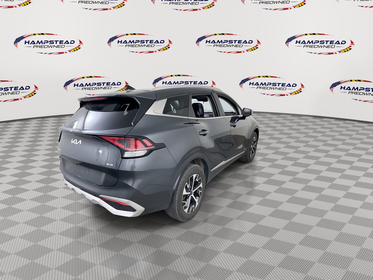 Used 2023 Kia Sportage EX AWD/4WD image 8