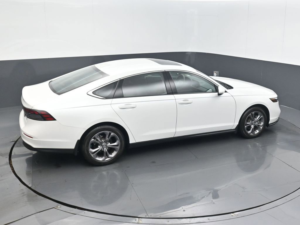 Certified 2024 Honda Accord EX image 24