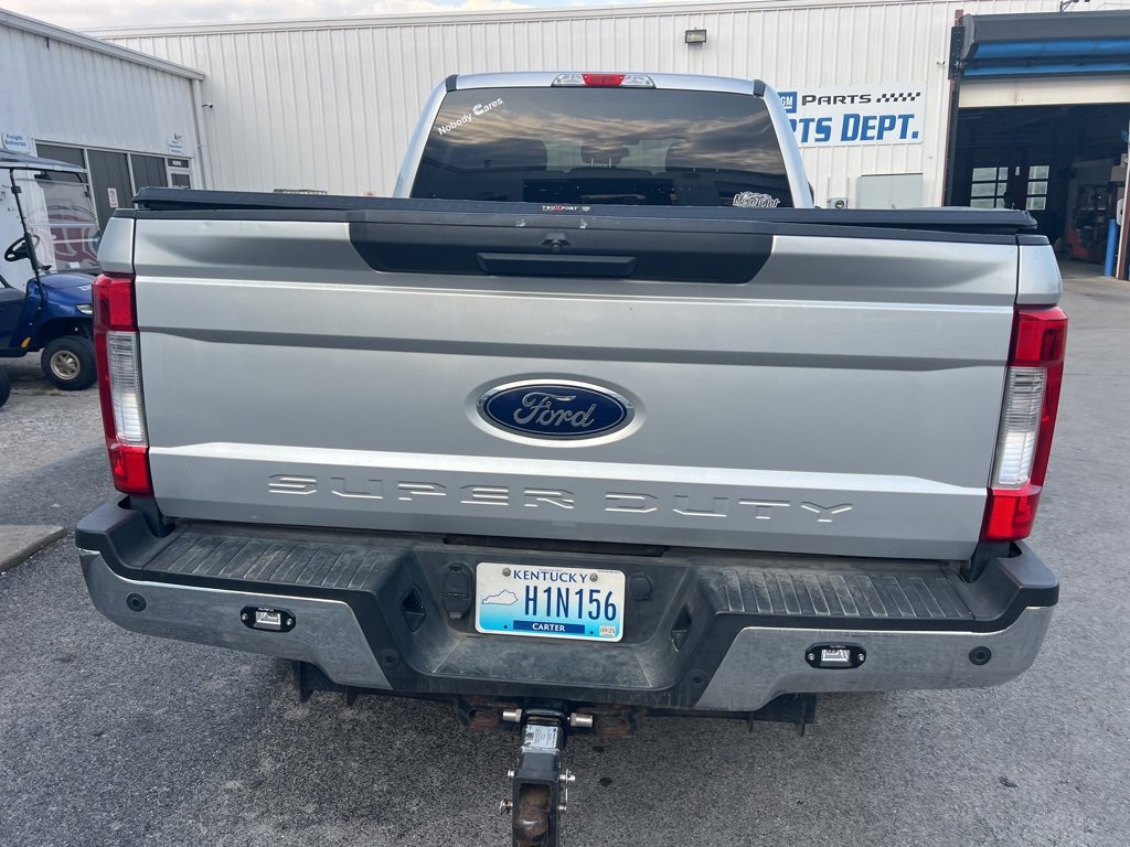 Used 2019 Ford F250 XLT w/ XLT Value Package image 6