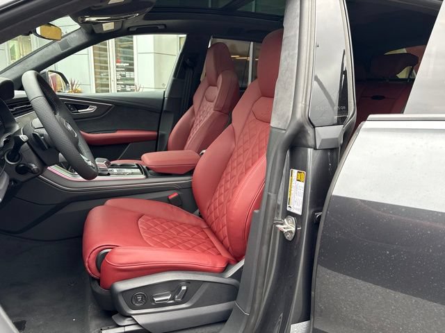 New 2026 Audi SQ8 Prestige AWD/4WD image 9