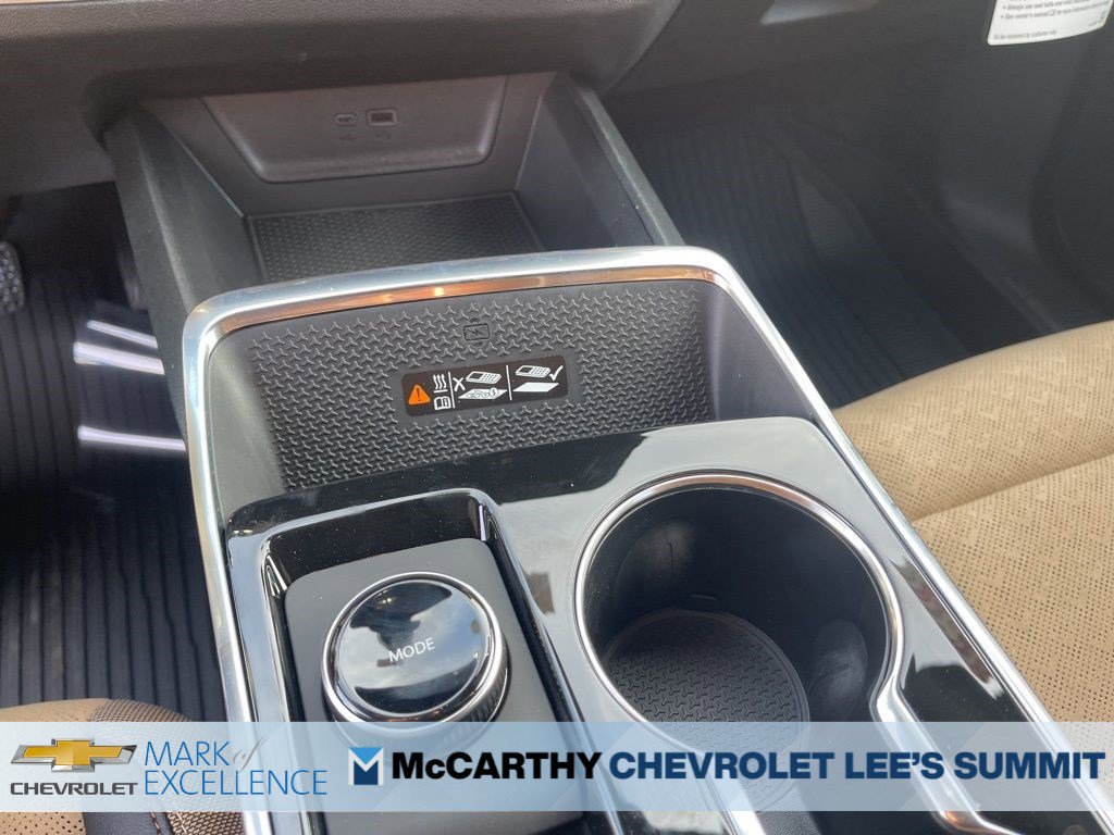 New 2026 Chevrolet Equinox ACTIV w/ Convenience Package III AWD/4WD image 29