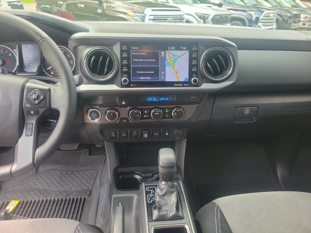 Certified 2021 Toyota Tacoma TRD Off-Road w/ Advanced Technology Package AWD/4WD image 34