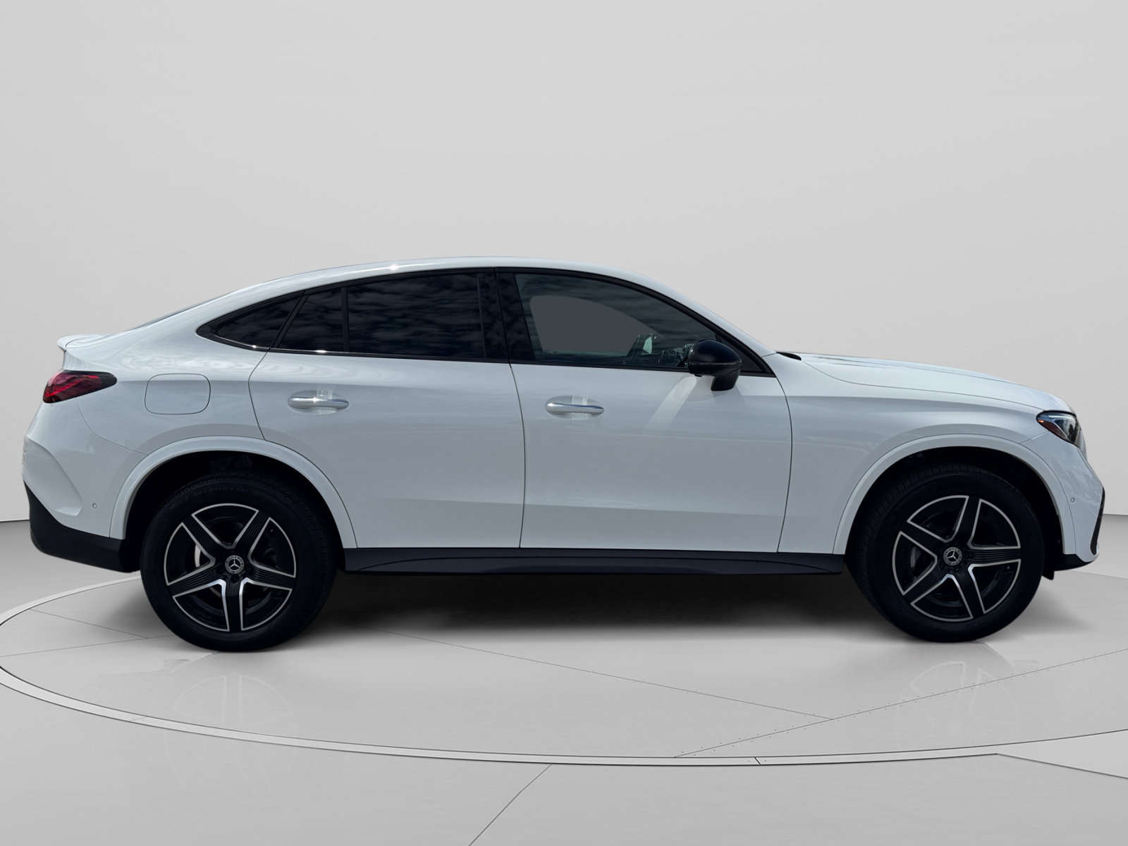 Certified 2024 Mercedes-Benz GLC 300 4MATIC image 6