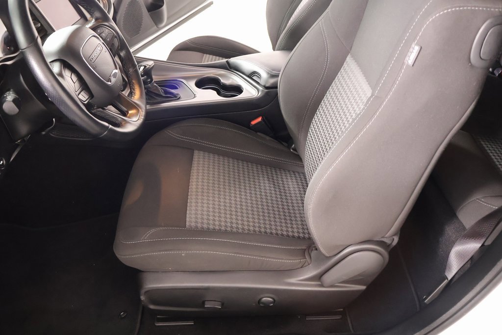 Used 2023 Dodge Challenger SXT w/ Blacktop Package image 11