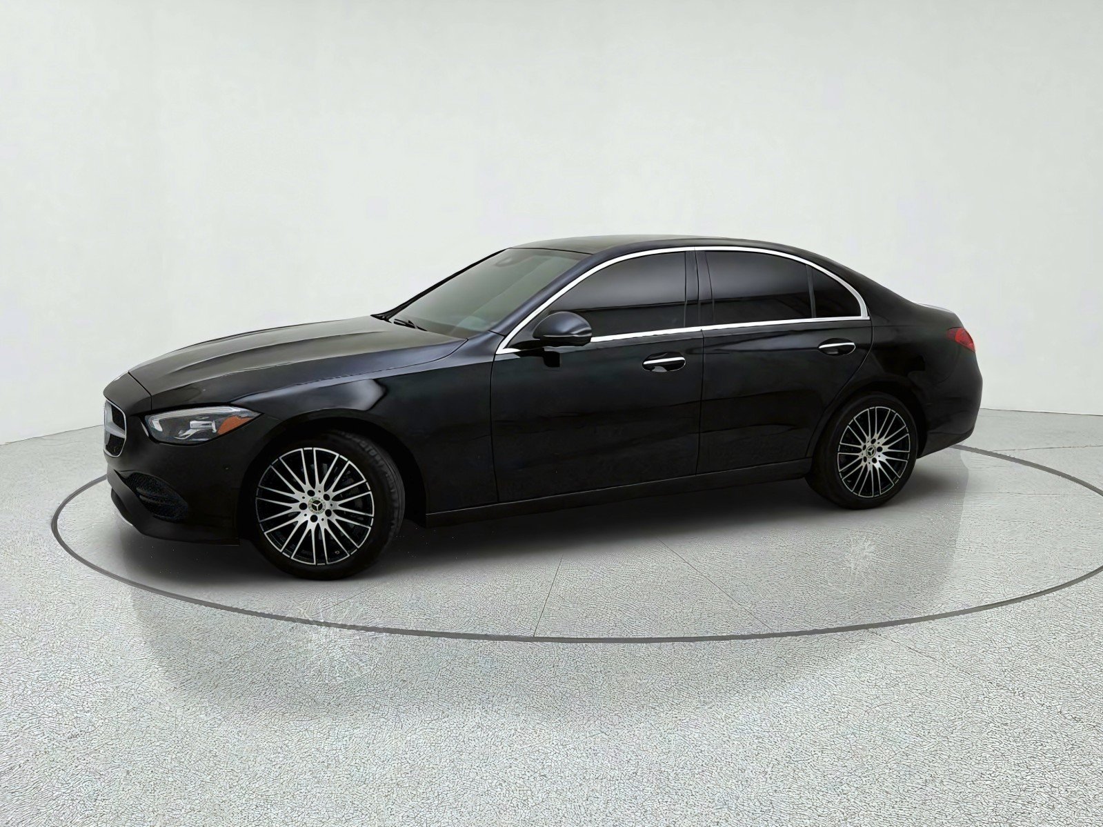 Used 2025 Mercedes-Benz C 300 Sedan image 15