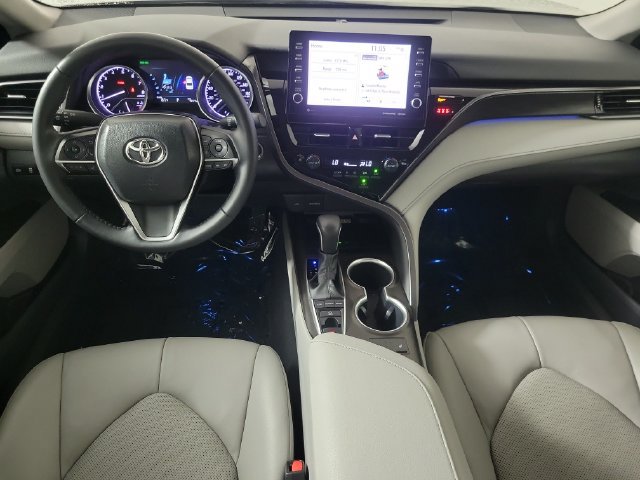 Used 2023 Toyota Camry XLE FWD image 17