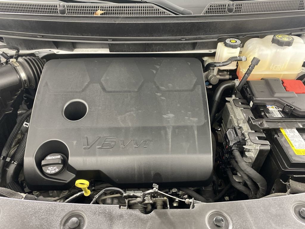 Used 2022 Buick Enclave Premium w/ Surround and Sites Package image 32