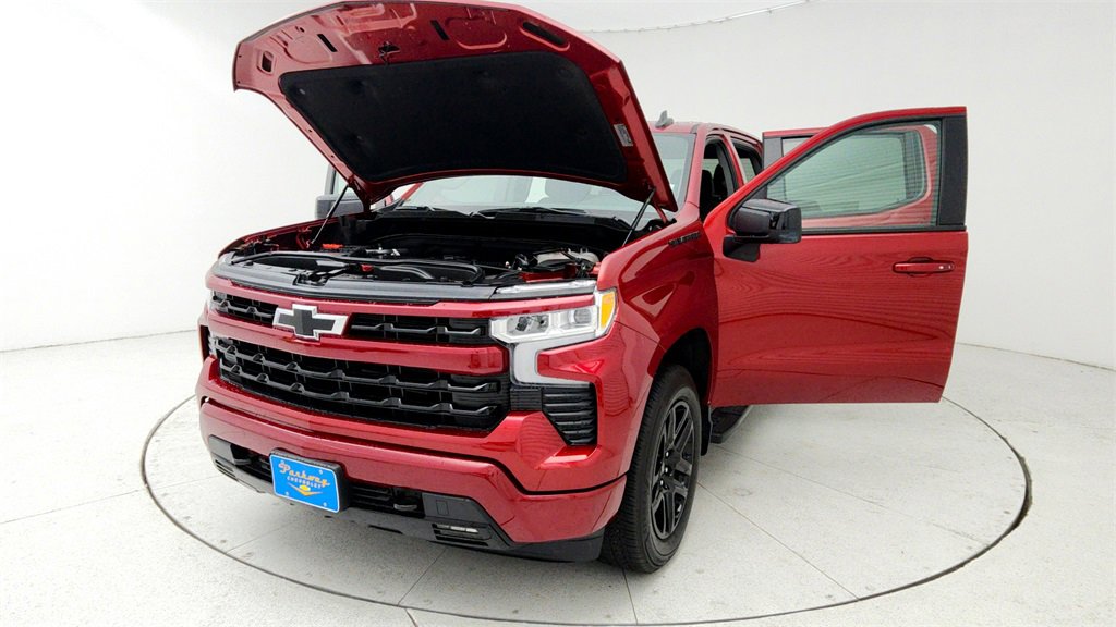 Used 2024 Chevrolet Silverado 1500 RST w/ LPO, Dark Essentials Package image 10