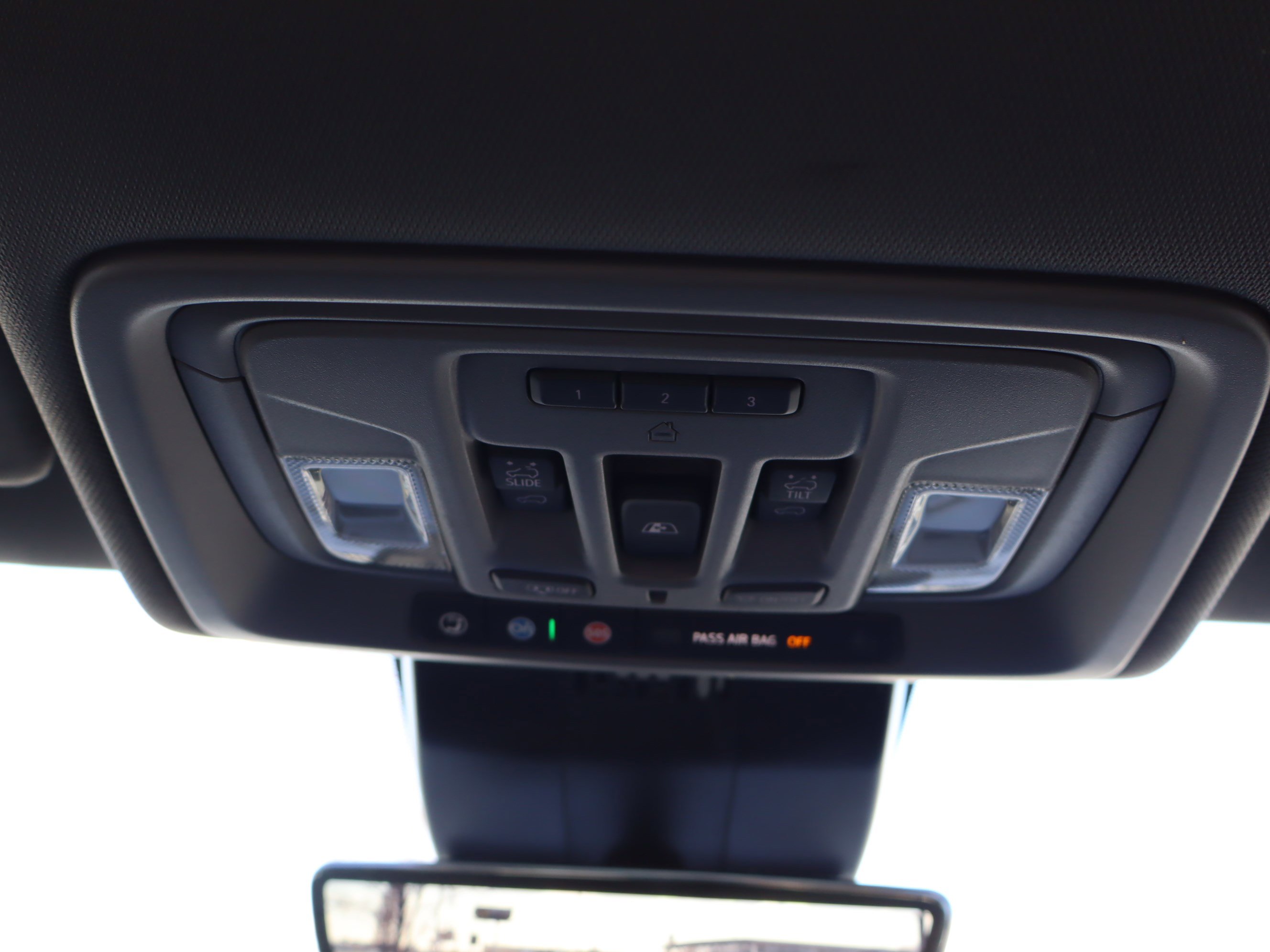 Certified 2025 Chevrolet Silverado 1500 LTZ w/ LTZ Premium Package image 30