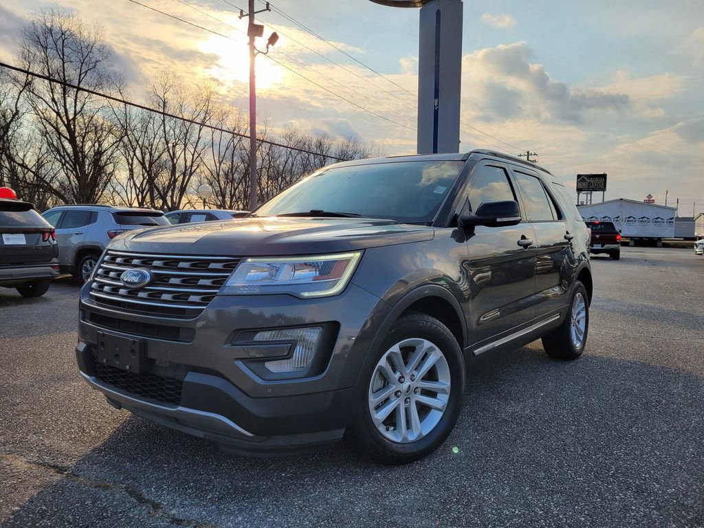 Certified 2017 Ford Explorer XLT w/ Equipment Group 202A 360° Tour