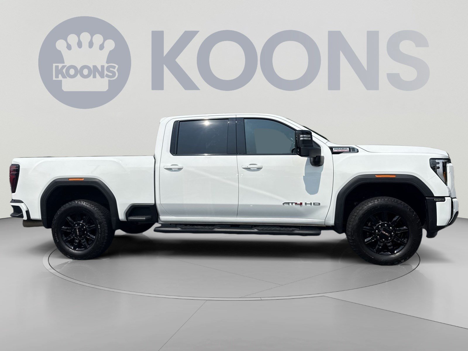 Used 2026 GMC Sierra 2500 AT4 AWD/4WD image 8