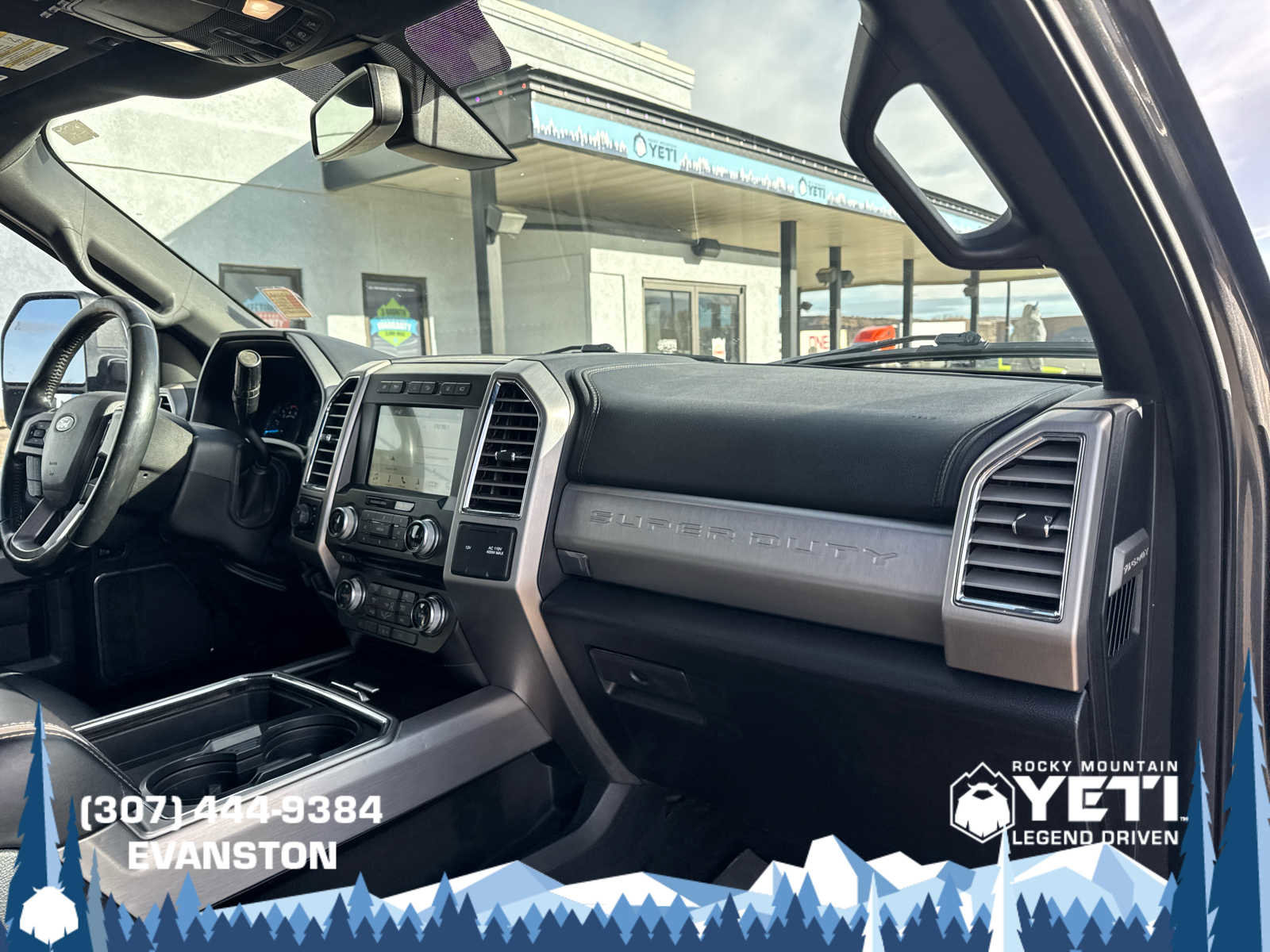 Used 2017 Ford F350 Platinum w/ Platinum Ultimate Package image 13