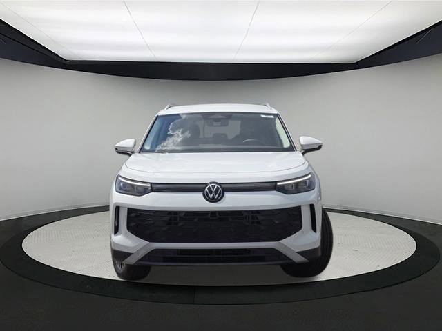New 2025 Volkswagen Tiguan S image 2