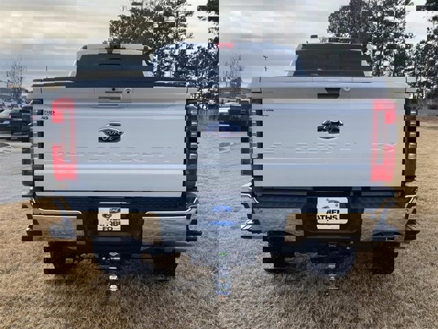 Used 2024 Ford F250 Lariat w/ Lariat Ultimate Package image 39