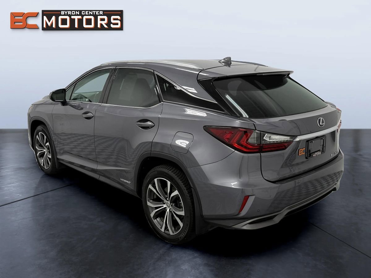 Used 2017 Lexus RX 450h AWD w/ Cold Weather Package image 4