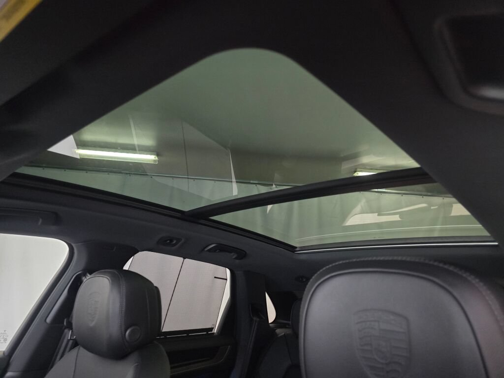 New 2026 Porsche Cayenne AWD/4WD image 45