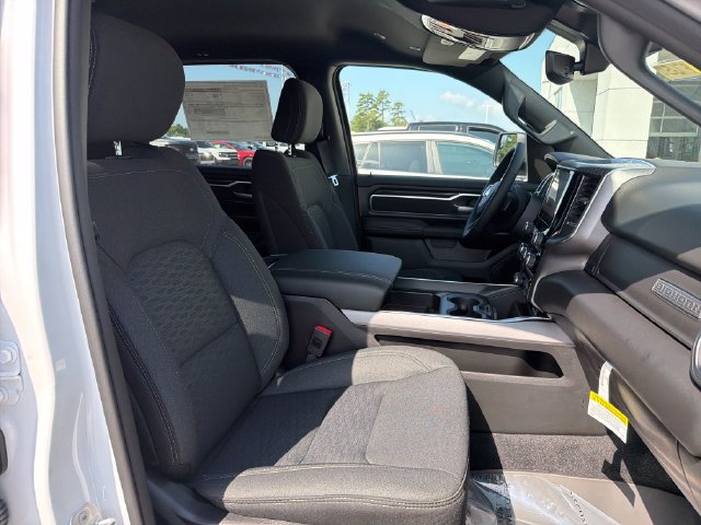 New 2026 RAM 1500 Big Horn w/ Night Edition AWD/4WD image 34