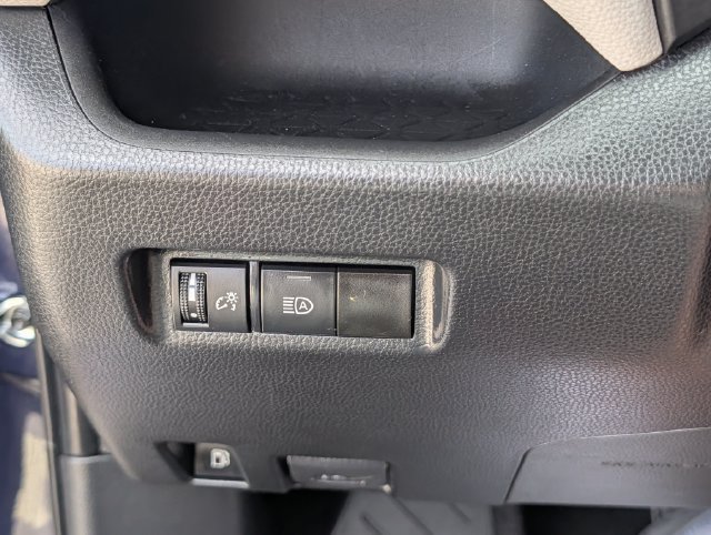 Used 2023 Toyota RAV4 XLE AWD/4WD image 23