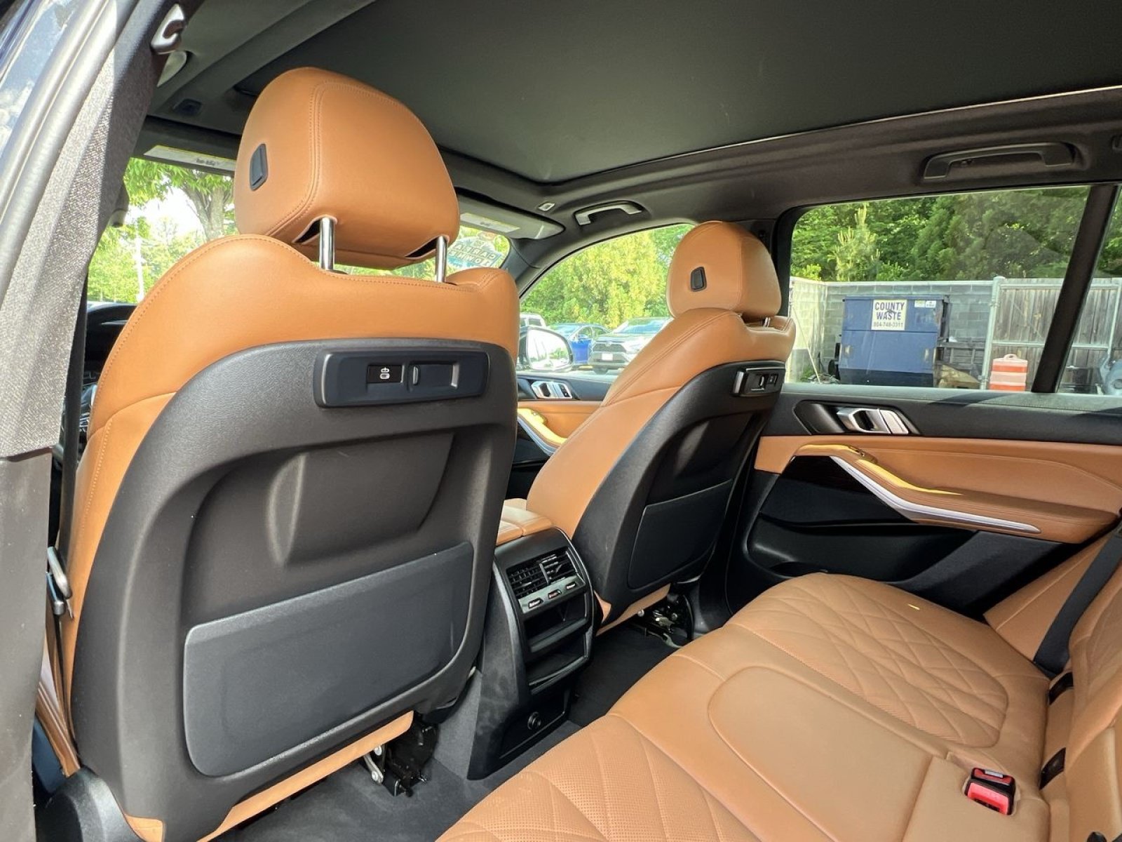 Used 2023 BMW X5 xDrive40i AWD/4WD image 31