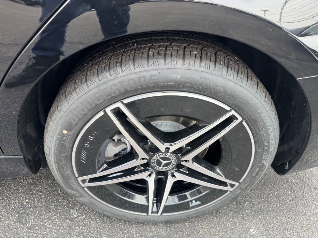 New 2026 Mercedes-Benz C 300 4MATIC Sedan image 24