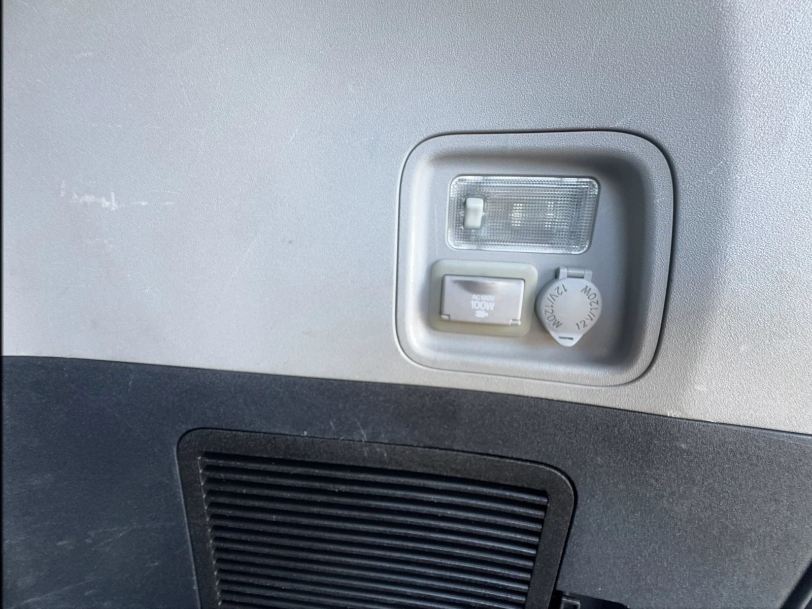 Used 2015 Toyota Sienna Limited Premium FWD image 47