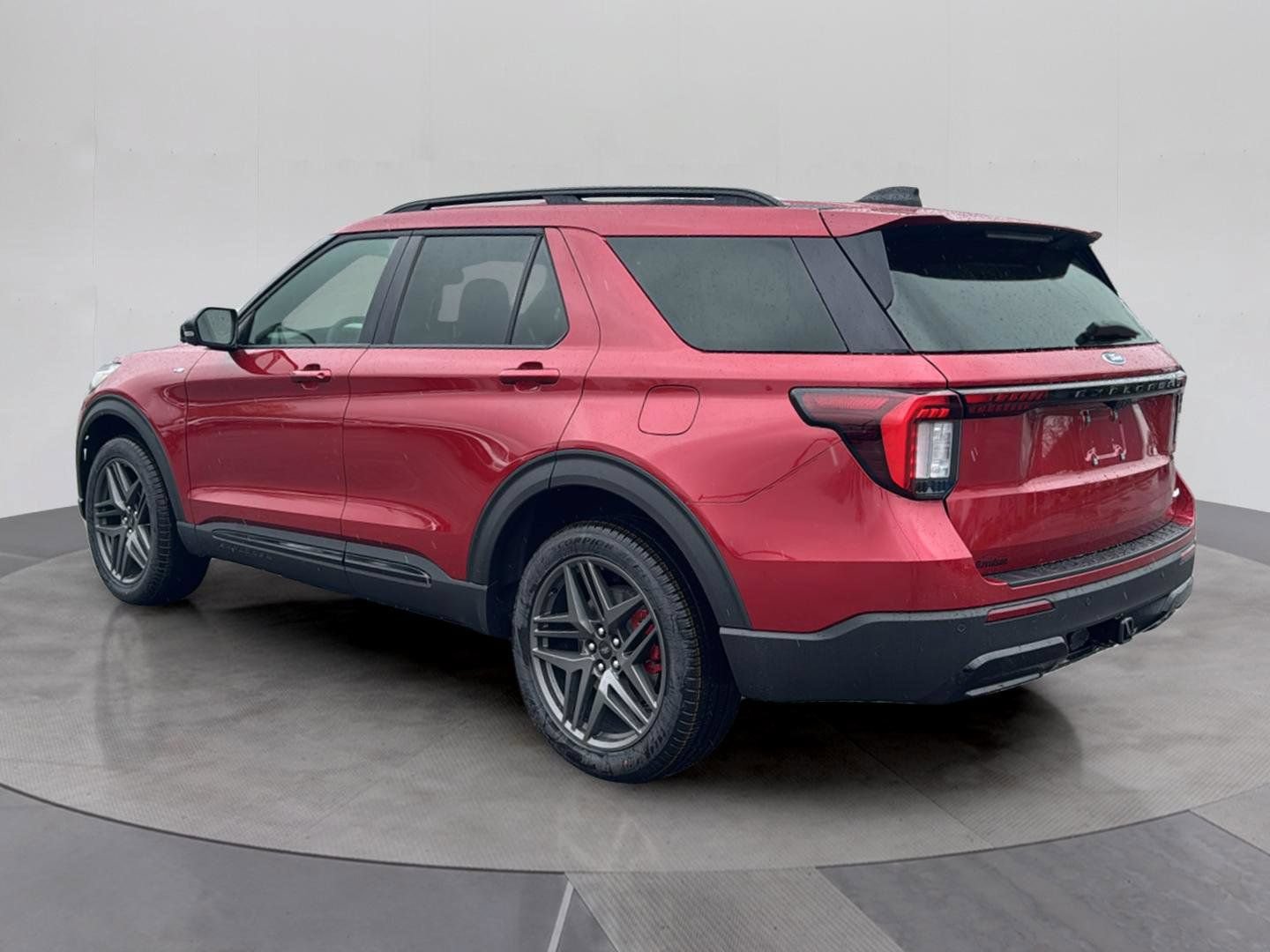 Used 2025 Ford Explorer ST-Line w/ Premium Package AWD/4WD image 8
