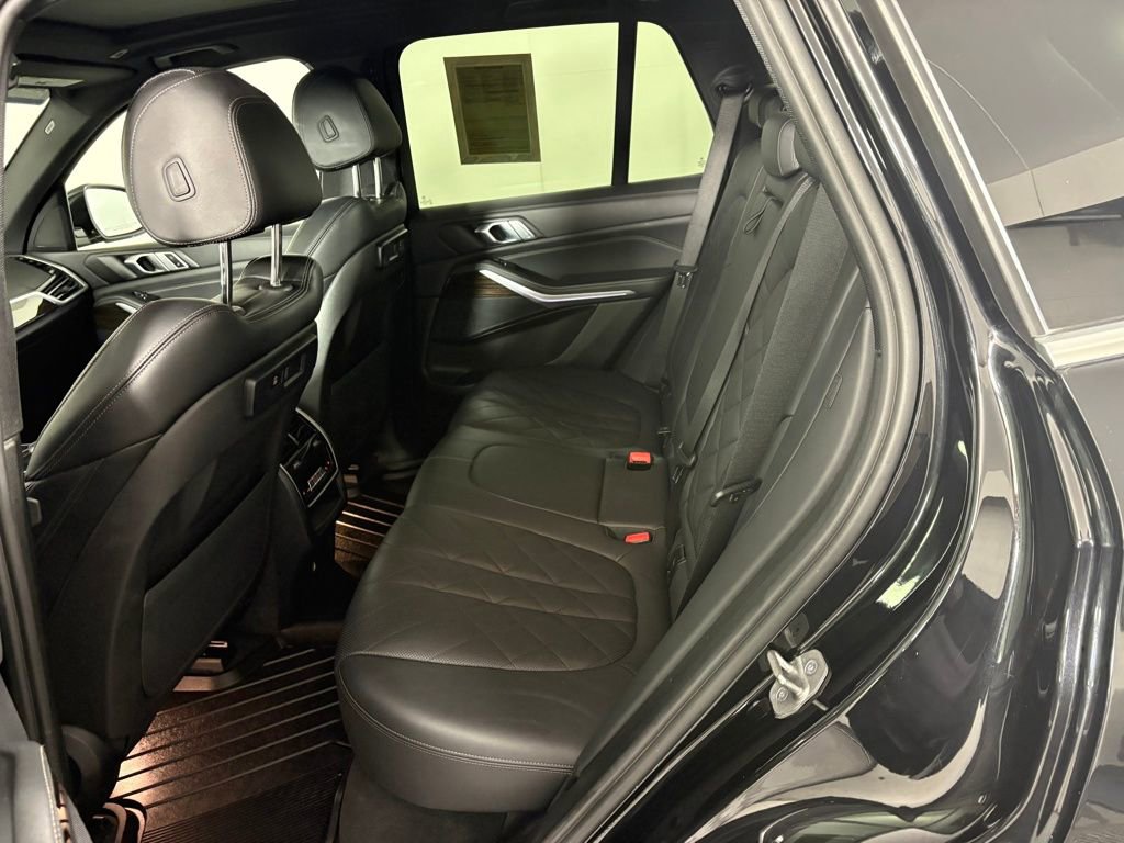 Used 2023 BMW X5 xDrive40i AWD/4WD image 30