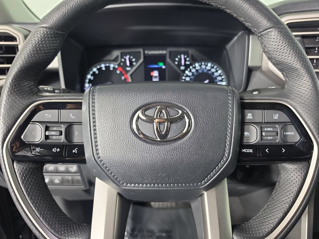 Used 2023 Toyota Tundra Limited AWD/4WD image 15