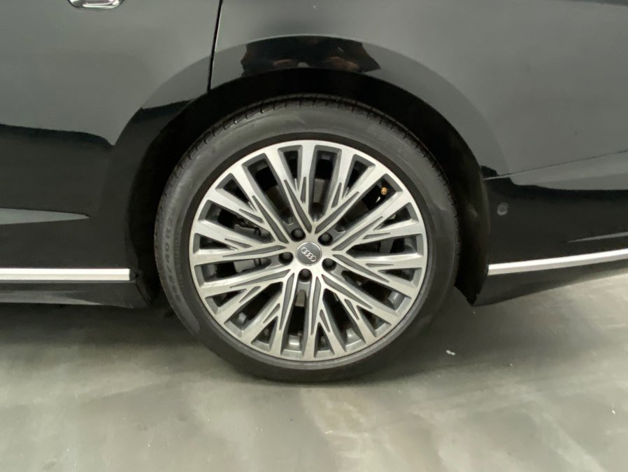 Used 2019 Audi A8 L 3.0T AWD/4WD image 18