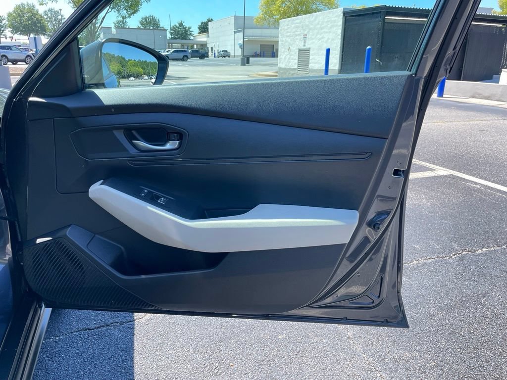 Certified 2025 Honda Accord LX image 29