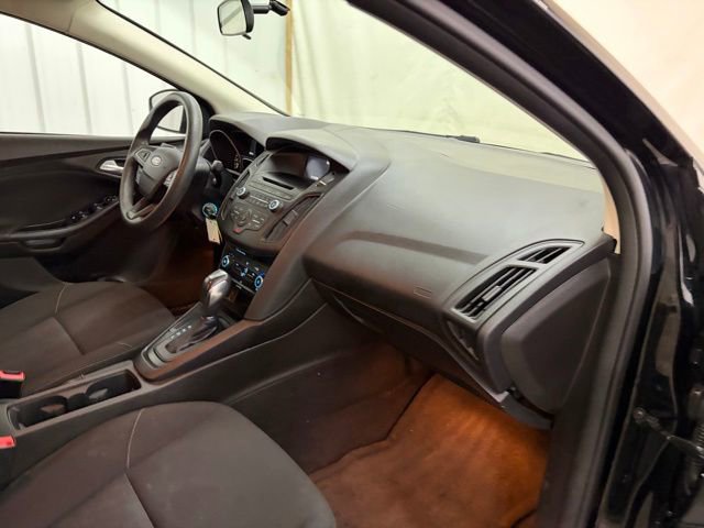 Used 2016 Ford Focus SE image 21