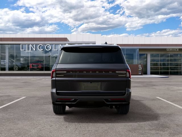 New 2027 Lincoln Navigator Reserve AWD/4WD image 7