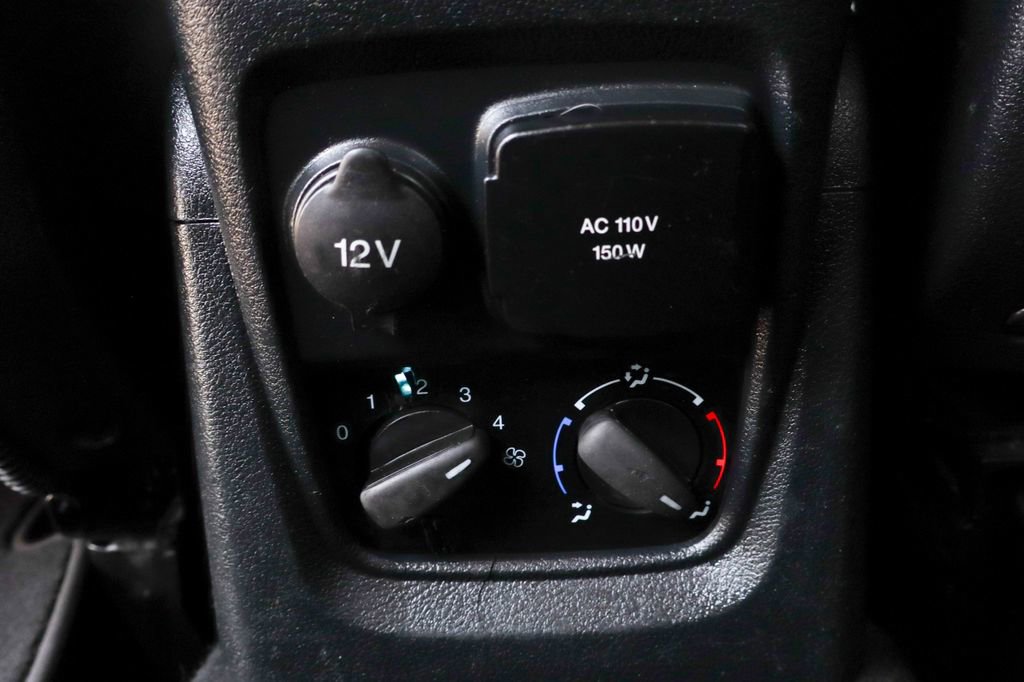 Used 2019 Ford Transit Connect XLT image 45