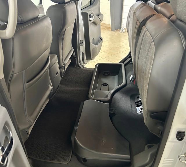 Used 2019 Nissan Frontier SL AWD/4WD image 17