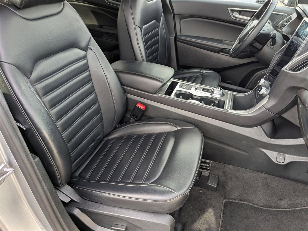 Used 2024 Ford Edge SEL image 40