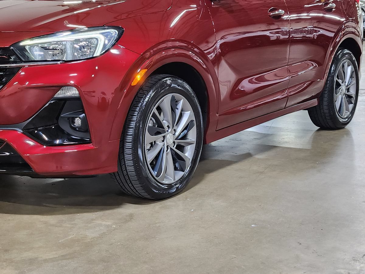 Used 2022 Buick Encore GX Select w/ Sport Touring Package FWD image 17