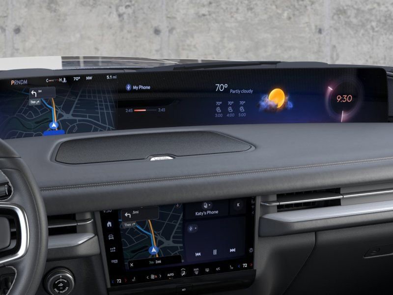 New 2026 Lincoln Navigator Reserve AWD/4WD image 14