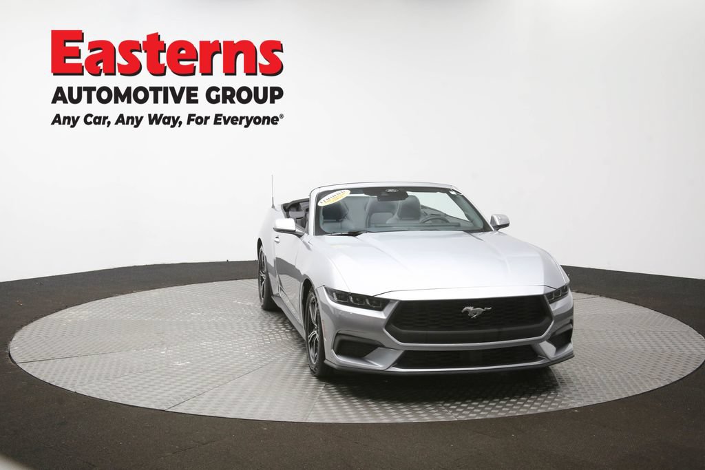 Used 2025 Ford Mustang Premium RWD image 48