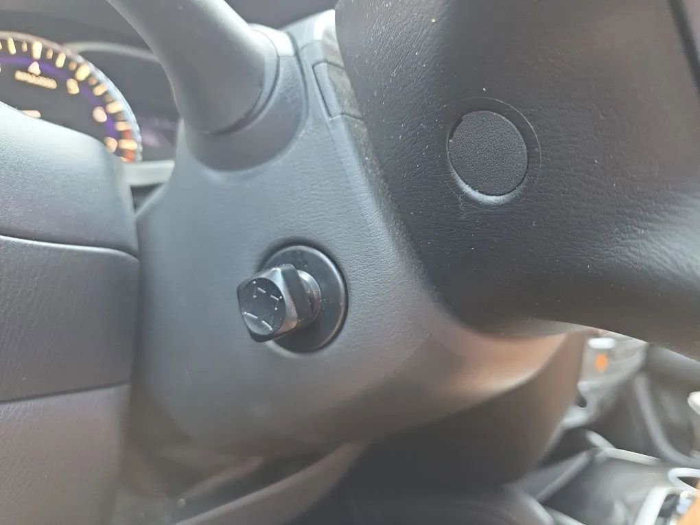 Used 2018 INFINITI QX60 FWD image 23